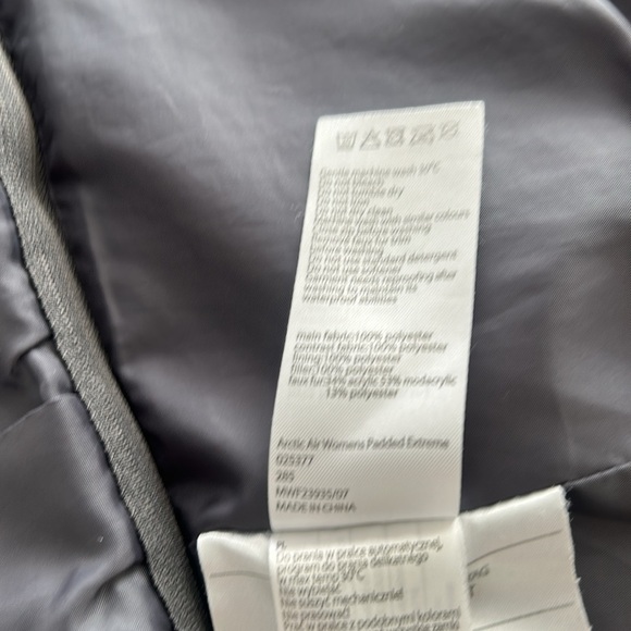 Mountain Warehouse Extreme Rocco Arctic Air Padded Extreme Jacket Black Size 8 - Picture 15 of 17